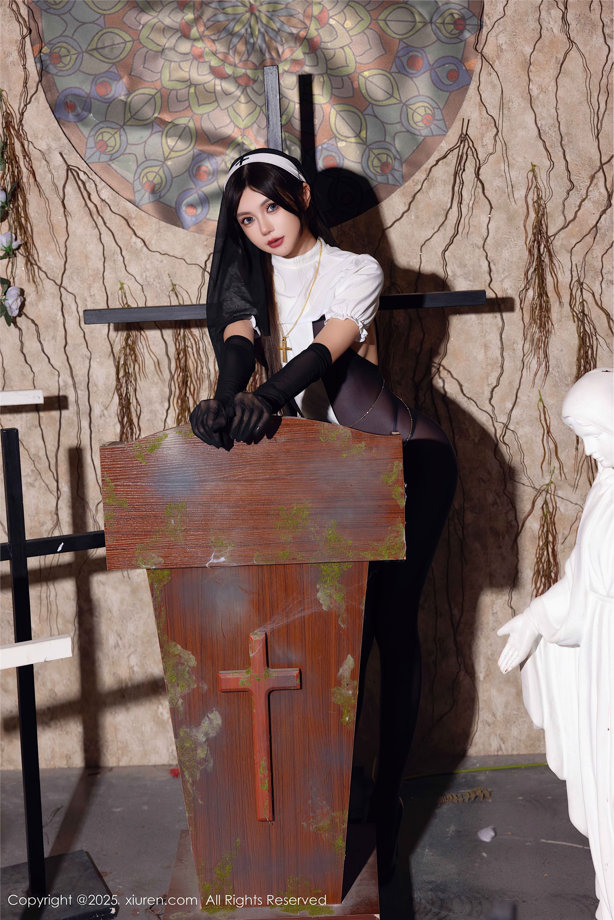 Xiuren秀人网 2025.01.17 NO.9774 绮里嘉ula